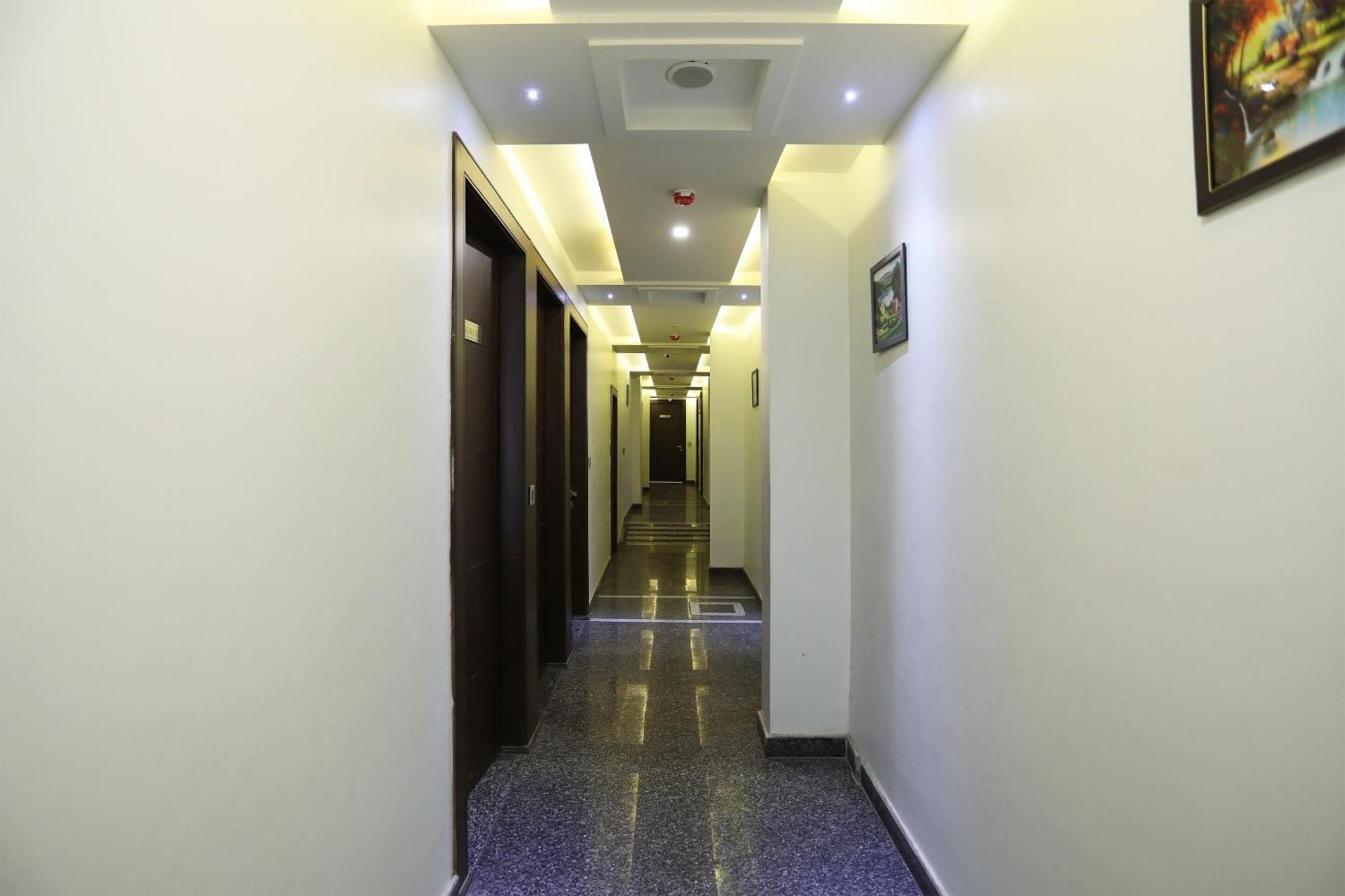 Oyo Hotel Vaishnavi Heritage Inn 阿格拉 外观 照片