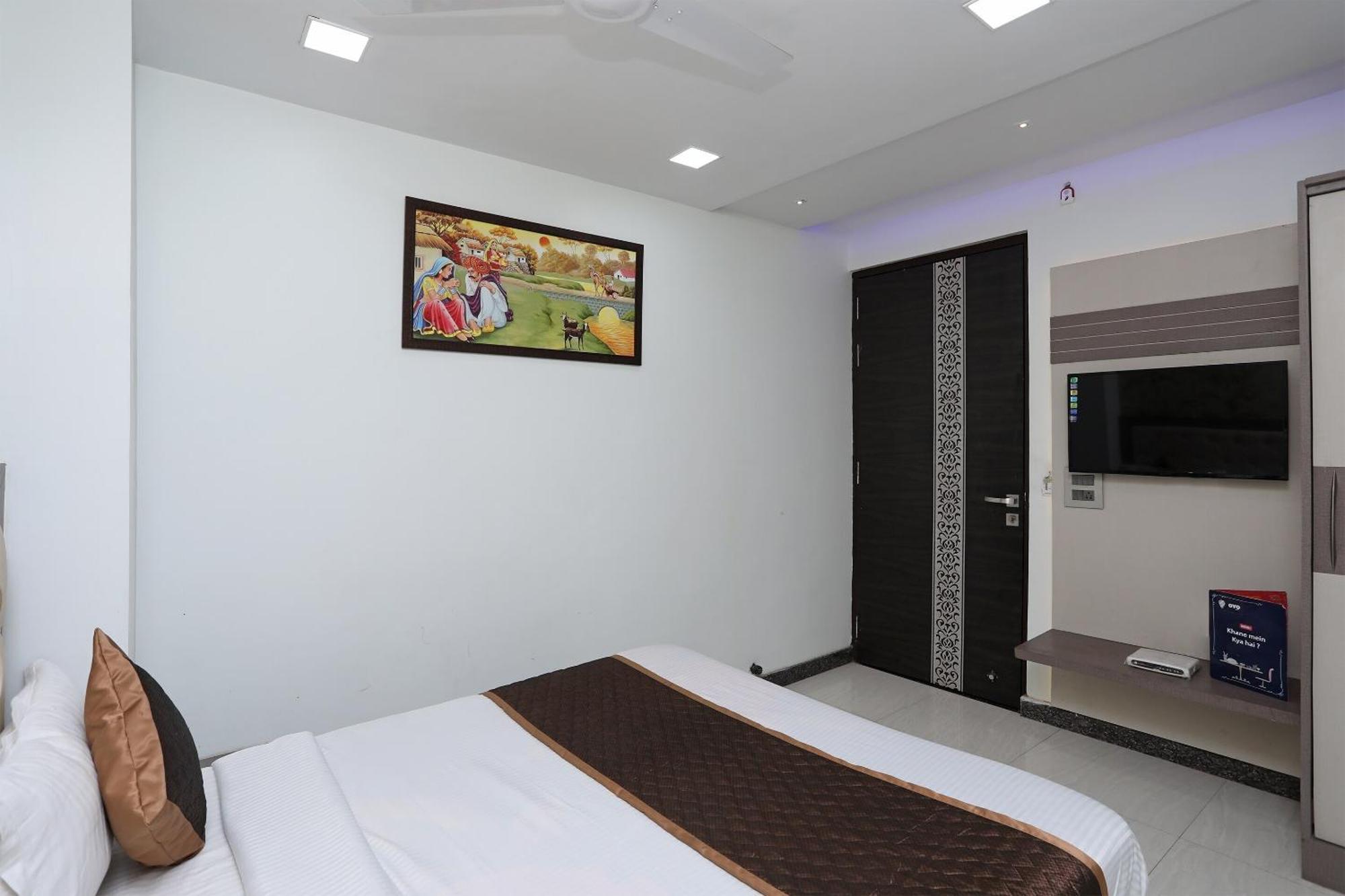 Oyo Hotel Vaishnavi Heritage Inn 阿格拉 外观 照片